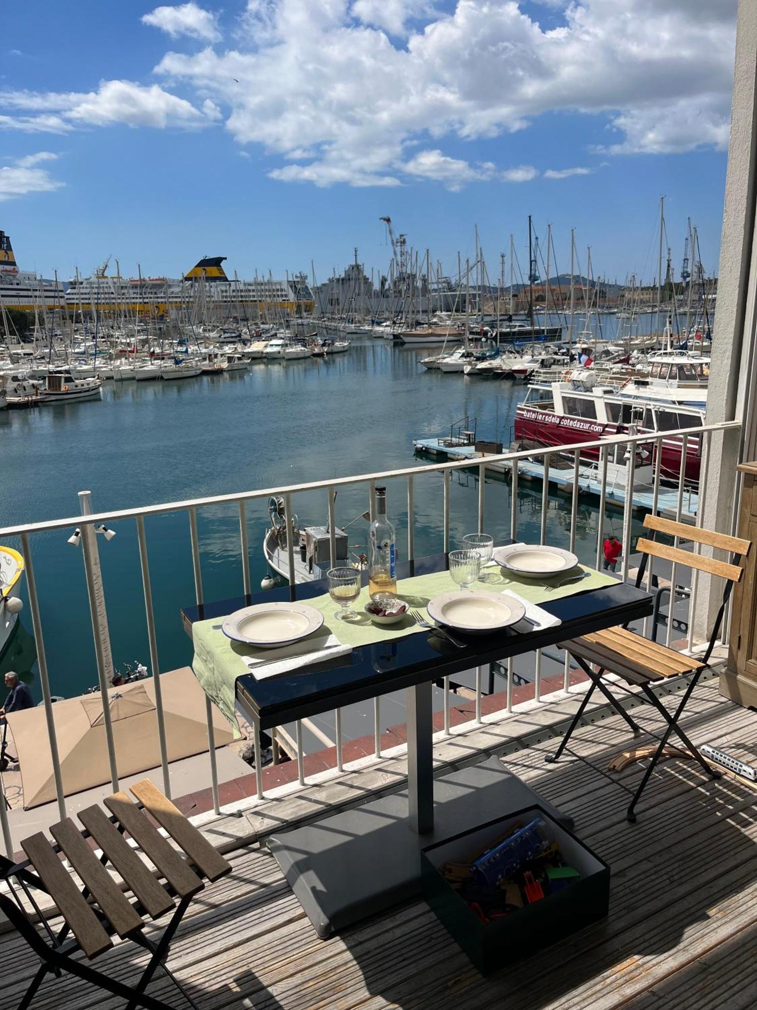Marinca Du Port De Toulon Apartment Ngoại thất bức ảnh